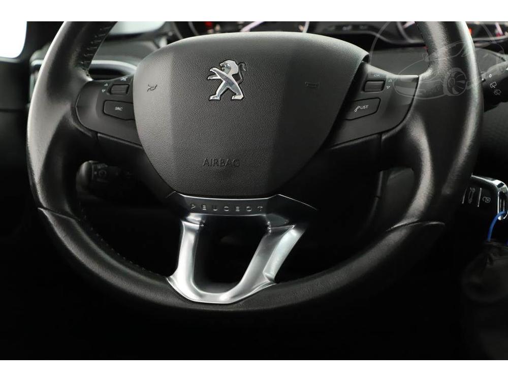 Peugeot 2008 1.2 VTi, NOV CENA, R,1.maj