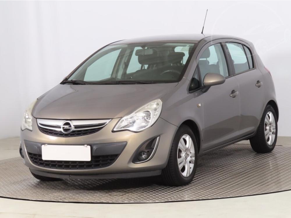 Opel Corsa 1.2, NOV CENA, Klima