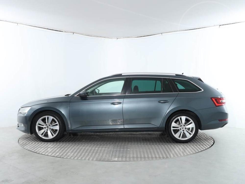 koda Superb 2.0 TDI, Automat, R,2.maj