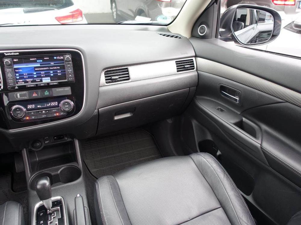 Mitsubishi Outlander 2.2 DI-D, NOV CENA, 4X4