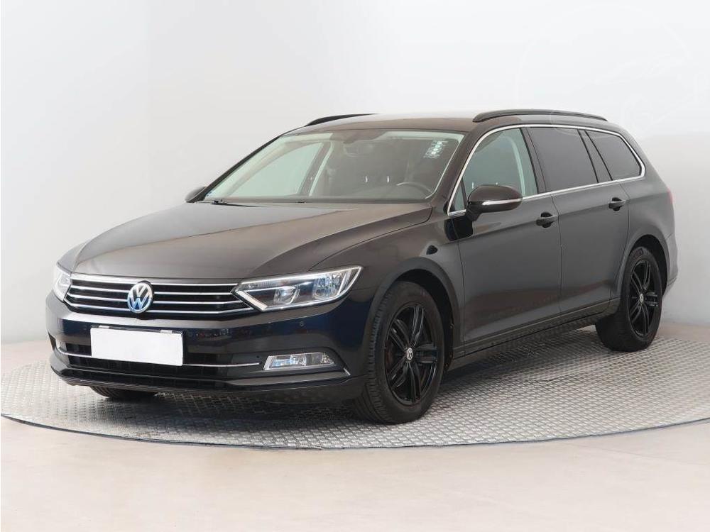 Volkswagen Passat 2.0 TDI, Automat, Serv.kniha