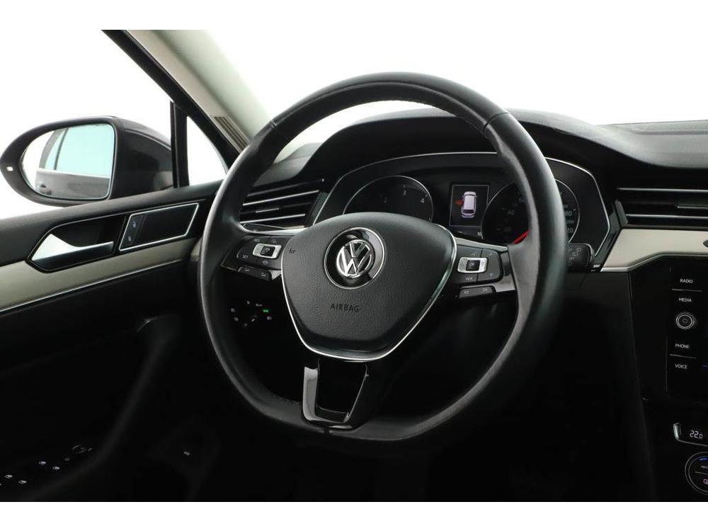 Volkswagen Passat 1.6 TDI, Highline, Automat