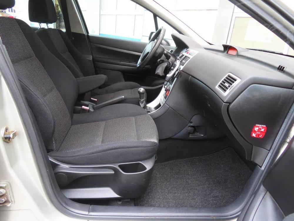 Peugeot 307 1.6 HDi, Automatick klima