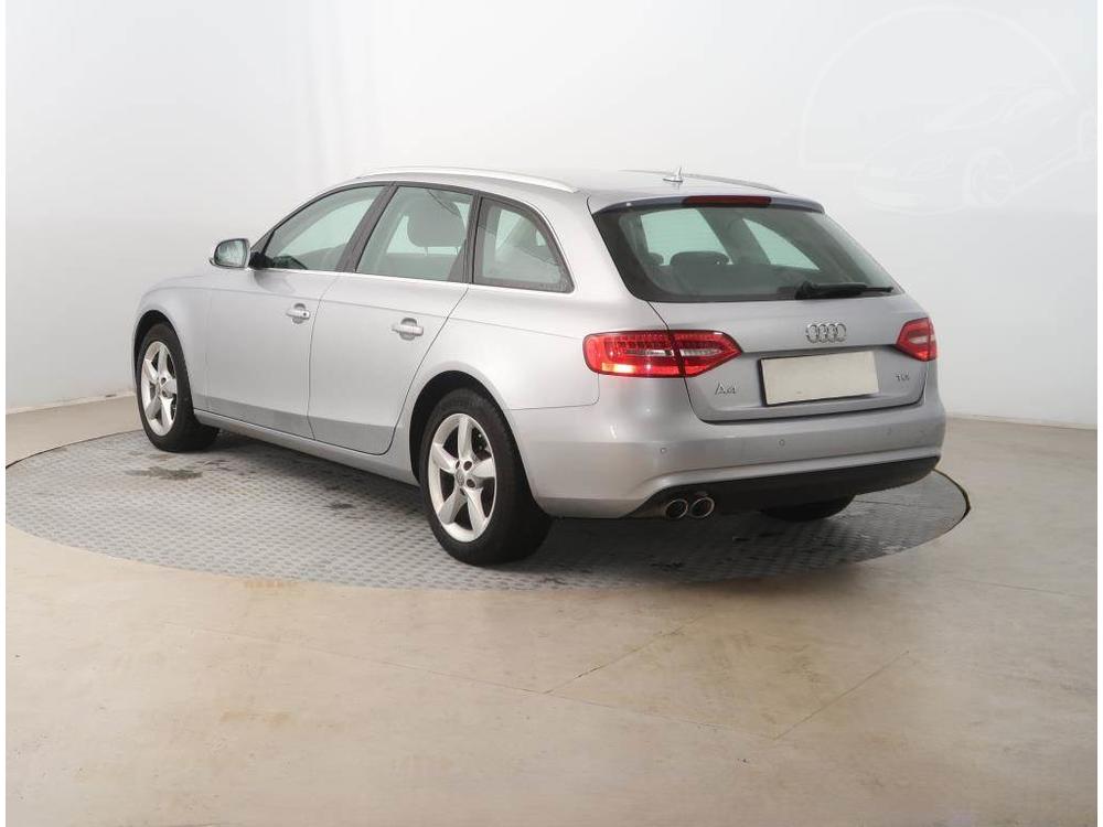 Audi A4 2.0 TDI, Serv.kniha, Navi