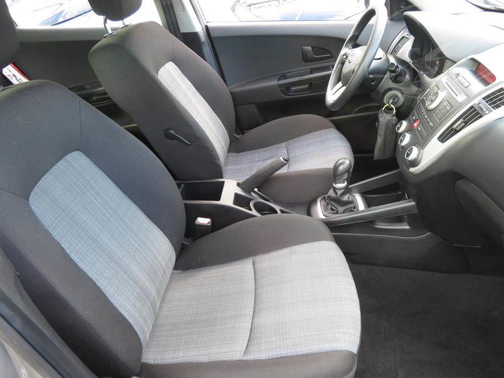 Kia Ceed 1.4 CVVT, R,1.maj, Serv.kniha