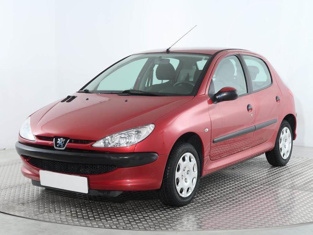 Peugeot 206 1.4 i, R,2.maj, CZ doklady