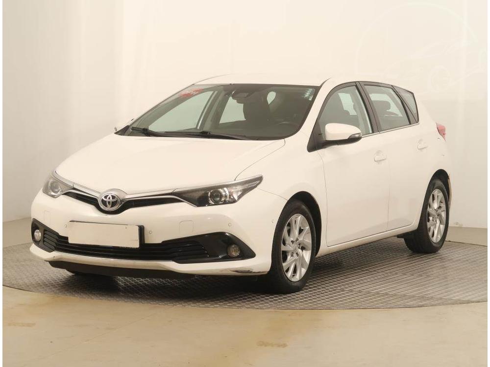 Prodm Toyota Auris 1.6 D-4D, NOV CENA, R,2.maj