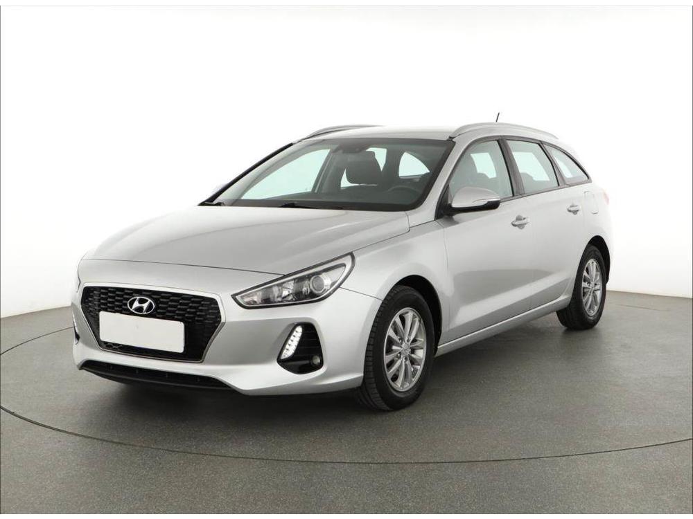 Hyundai i30 1.6 CRDi, Trikolor Plus