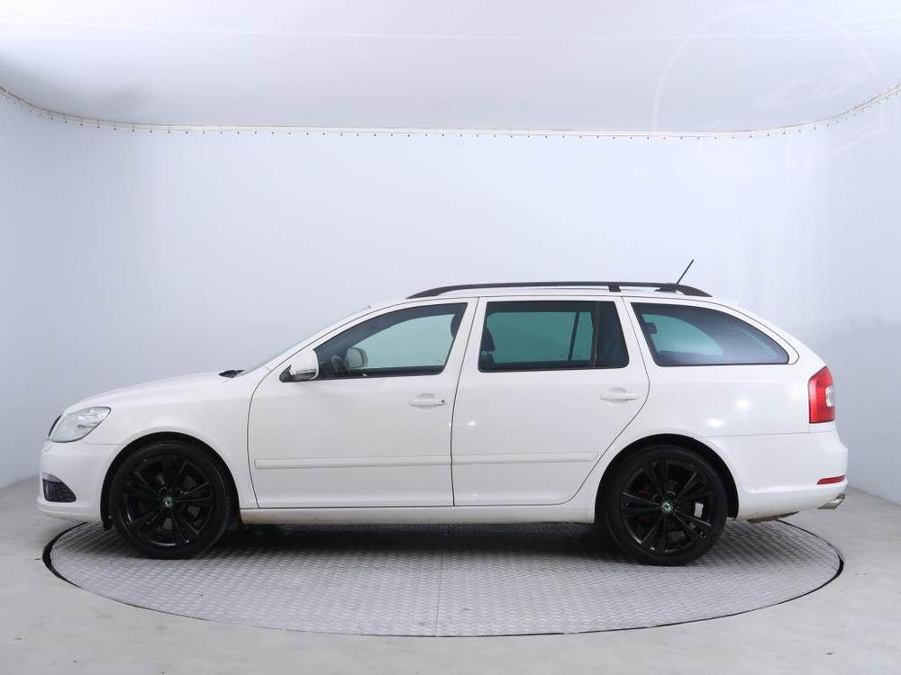 koda Octavia RS 2.0 TDI, Serv.kniha, Navi