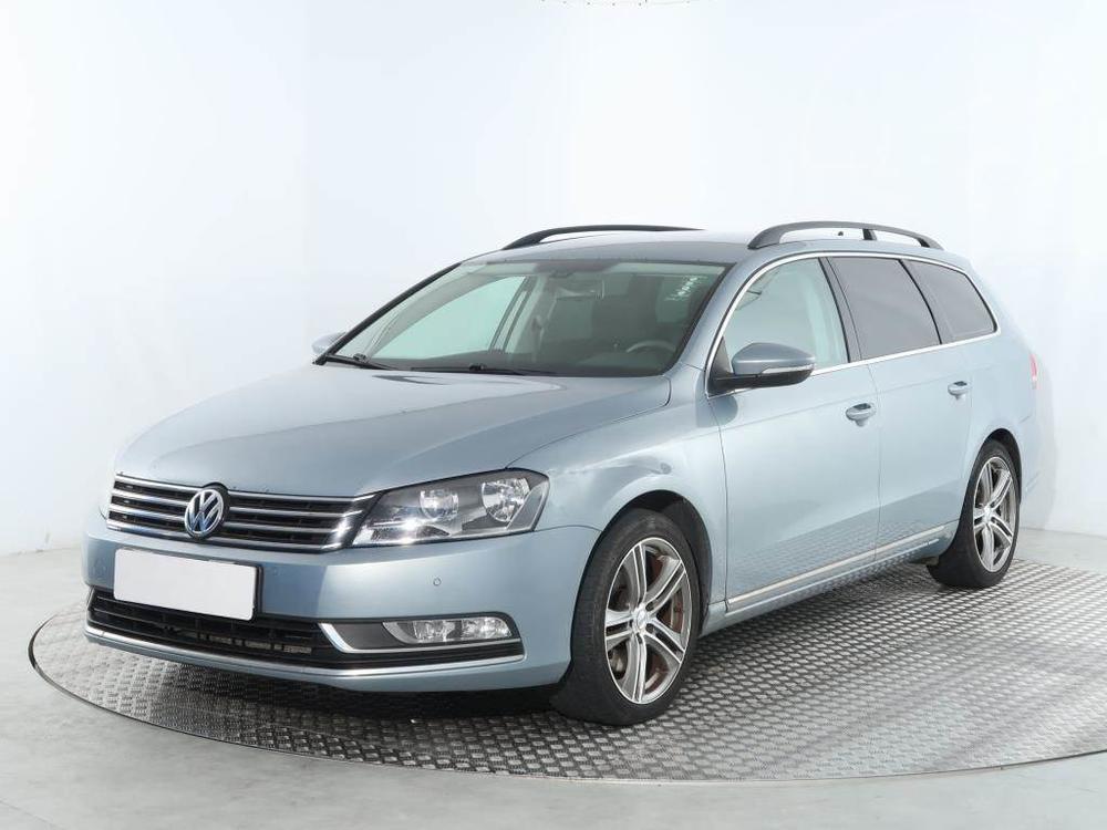 Volkswagen Passat 2.0 TDI, Navi