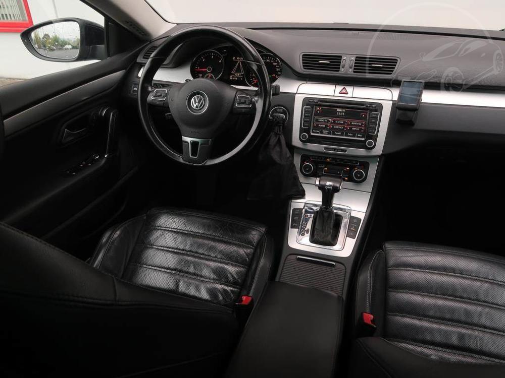 Volkswagen Passat 2.0 TDI, Automat, Navi