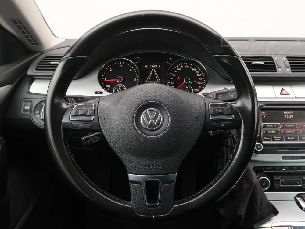 Volkswagen Passat 2.0 TDI, Automat, Navi