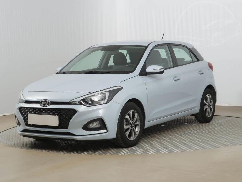 Hyundai i20 1.2, Serv.kniha, Klima