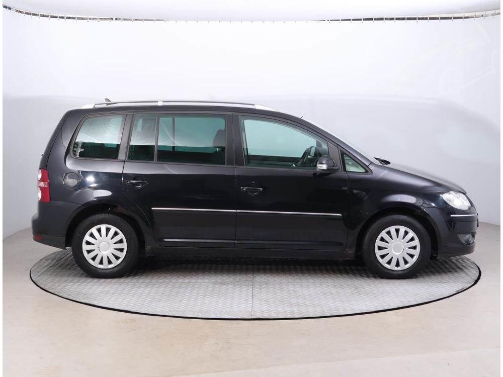 Volkswagen Touran 2.0 TDI, Automat, po STK