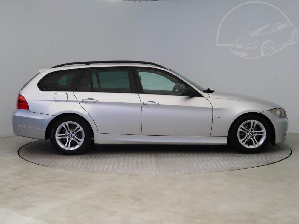 BMW 320 320 d, NOV CENA