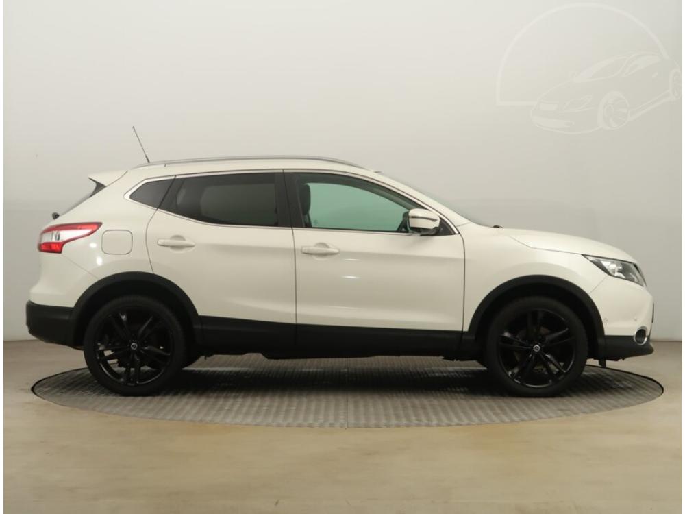 Nissan Qashqai 1.6 dCi, NOV CENA, Serv.kniha