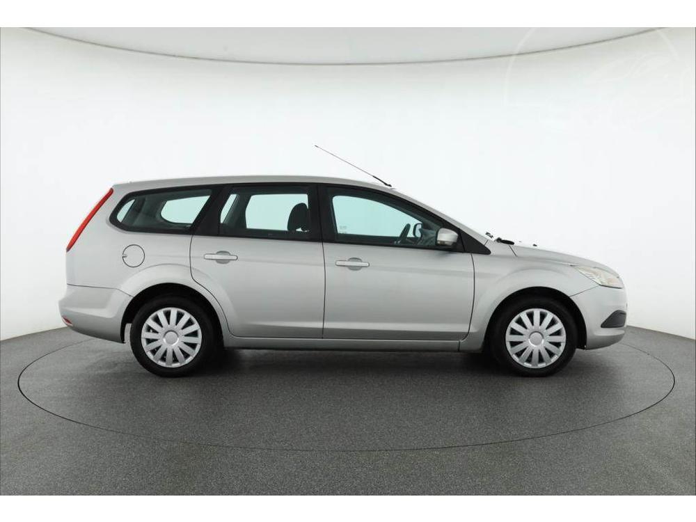 Ford Focus 1.6 TDCi, rezervace