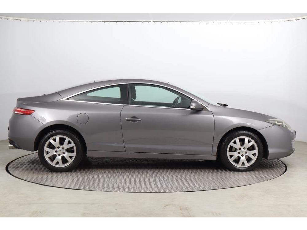 Renault Laguna 2.0 dCi, Xenony