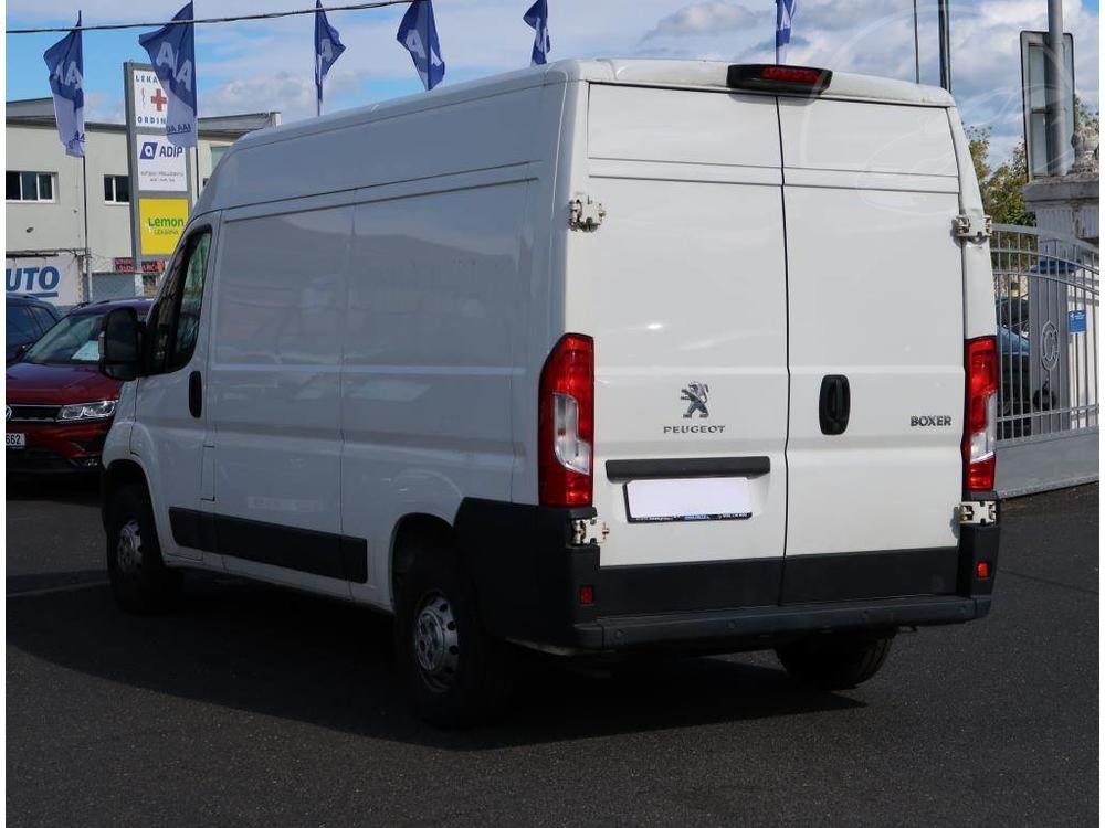 Peugeot Boxer 2.2 BlueHDi, L2H2, Furgon