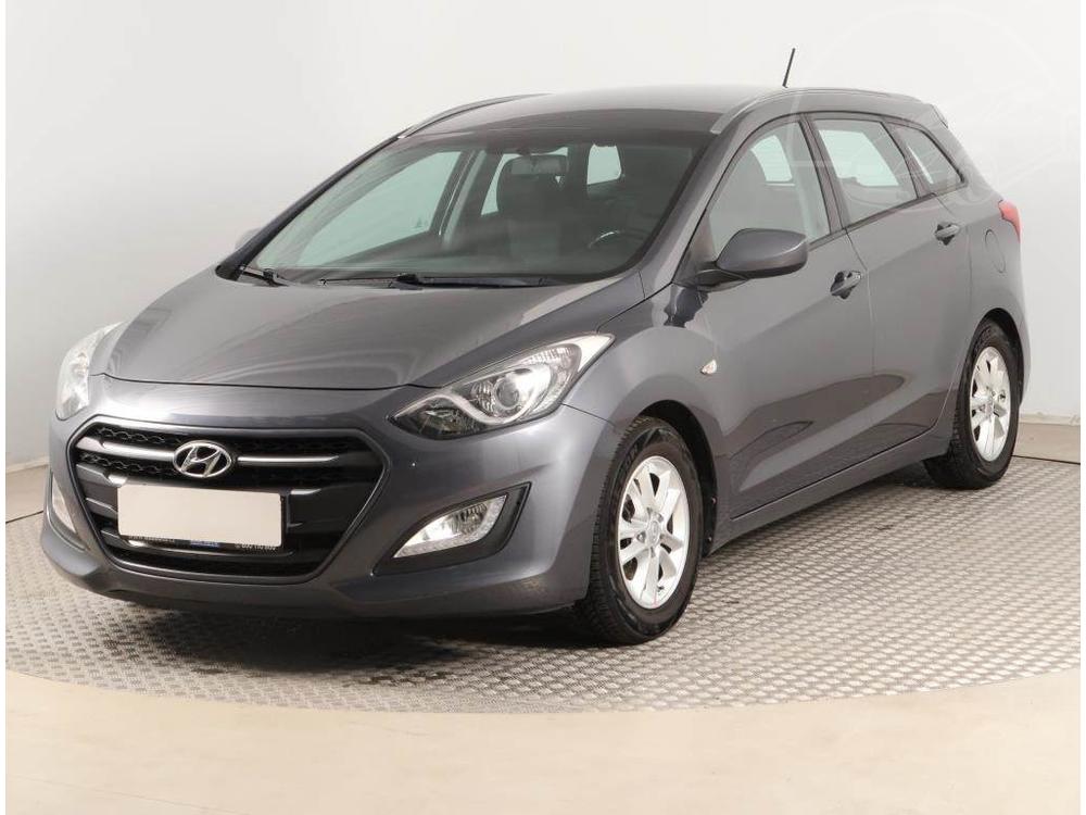 Hyundai i30 1.6 MPI, R,2.maj, Klima