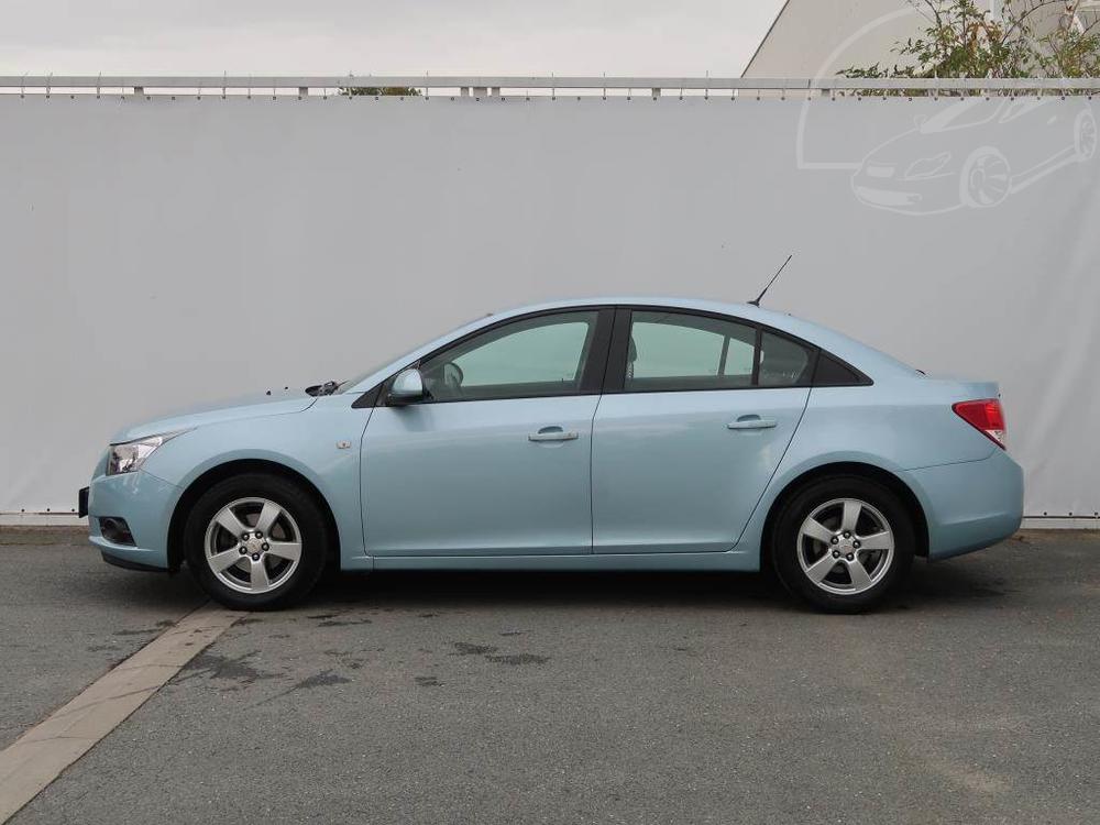 Chevrolet Cruze 1.6 i 16V, R,1.maj