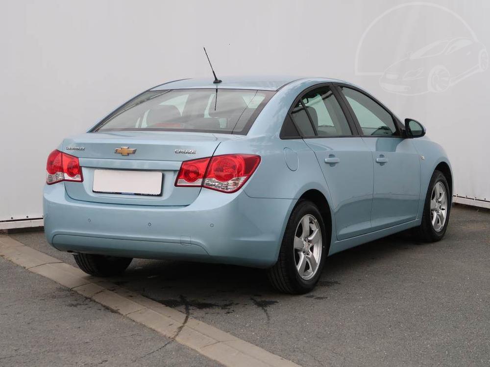 Chevrolet Cruze 1.6 i 16V, NOV CENA, R,1.maj