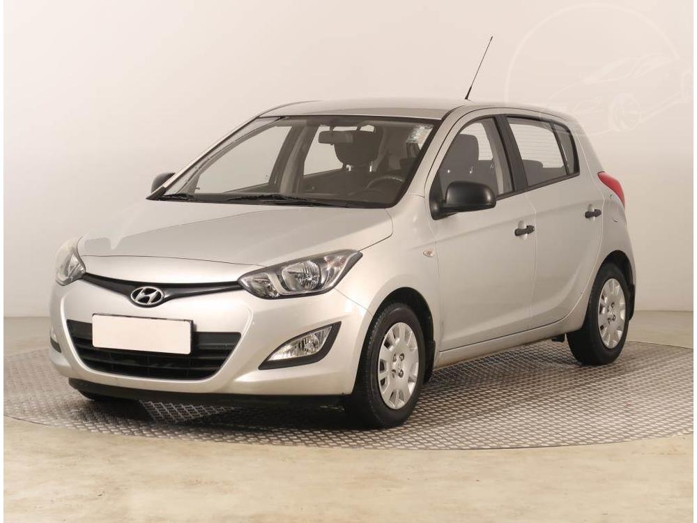 Hyundai i20 1.2, Klima, El. okna