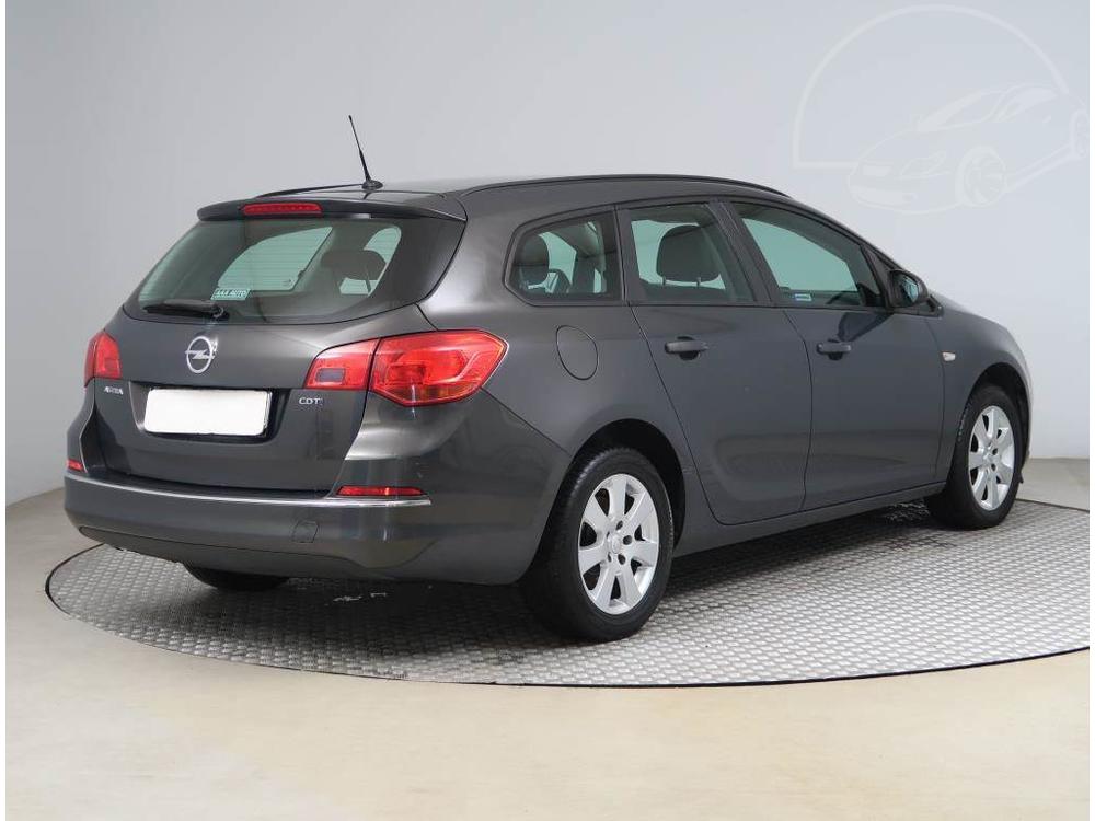 Opel Astra 1.7 CDTI, R,2.maj, Serv.kniha