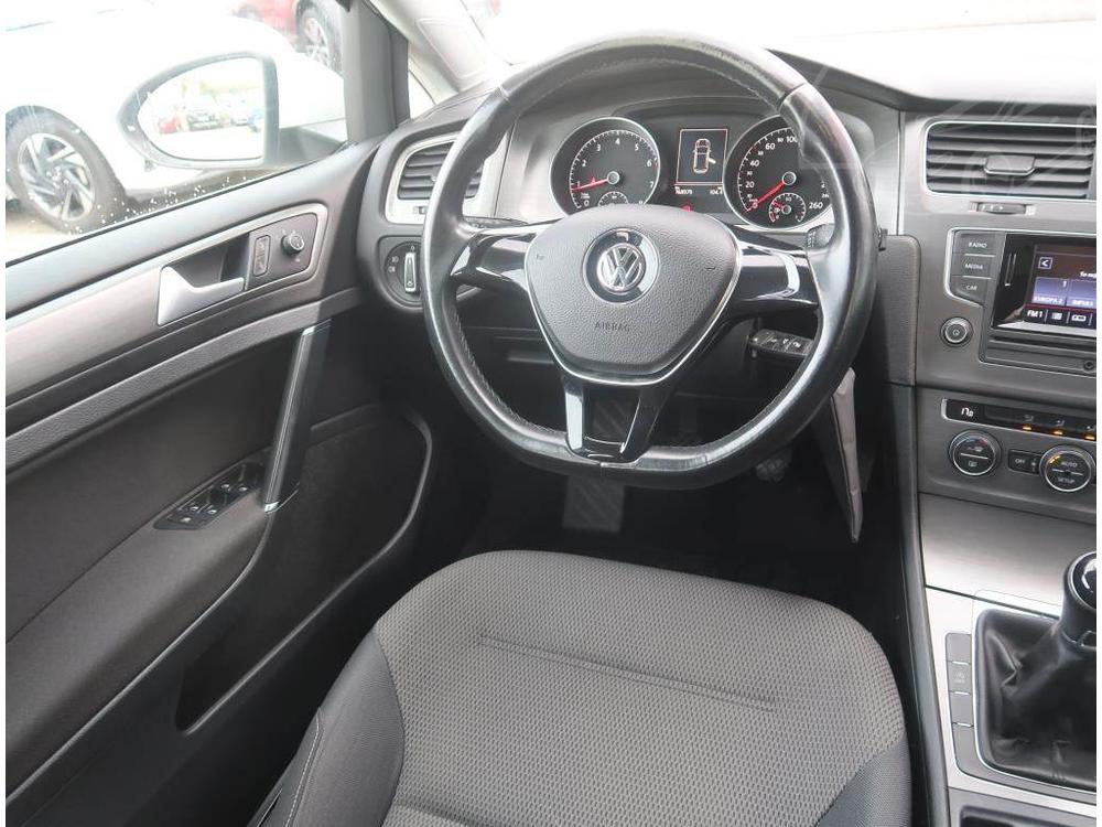 Volkswagen Golf 1.2 TSI, Automatick klima