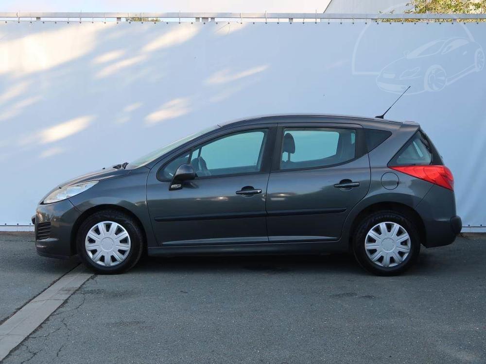 Peugeot 207 1.6 HDi, dobr stav