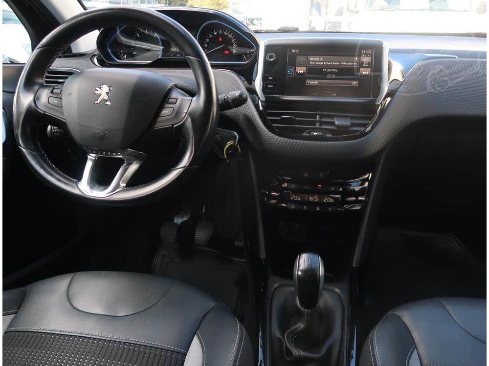 Peugeot 2008 1.6 BlueHDi, Allure, R,2.maj