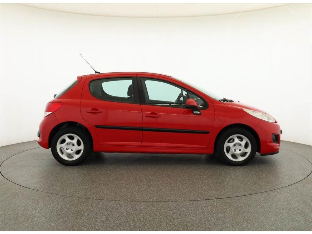 Peugeot 207 1.4 VTi, R,2.maj, Klima