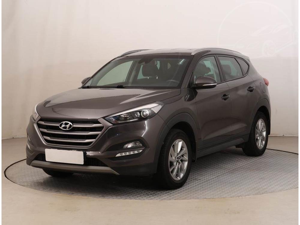 Hyundai Tucson 1.7 CRDi, Navi