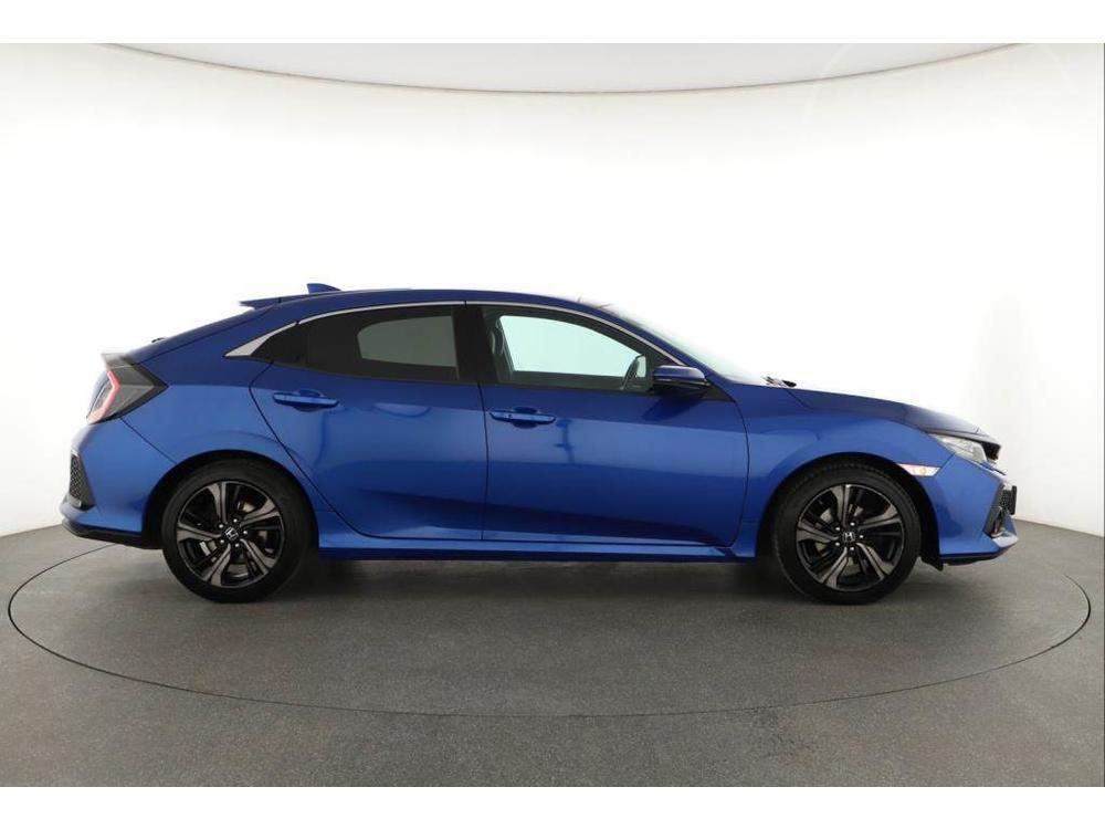 Honda Civic 1.0 VTEC Turbo, R,1.maj