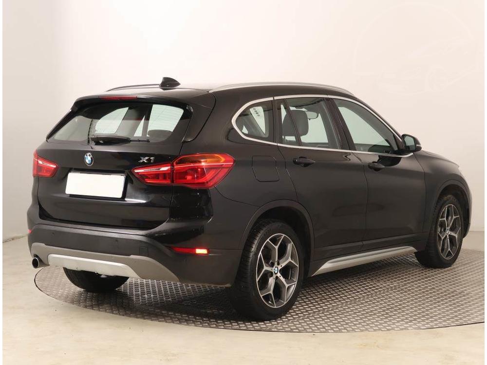 BMW X1 sDrive18d, Automat, Serv.kniha