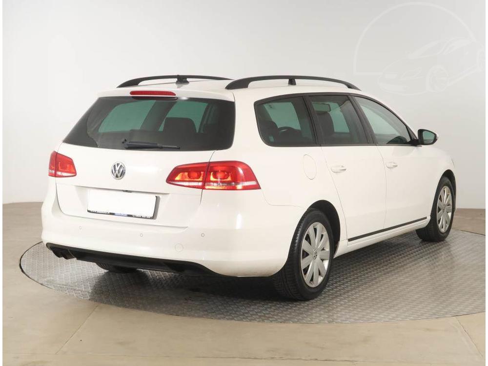 Volkswagen Passat 2.0 TDI, Automat, Navi