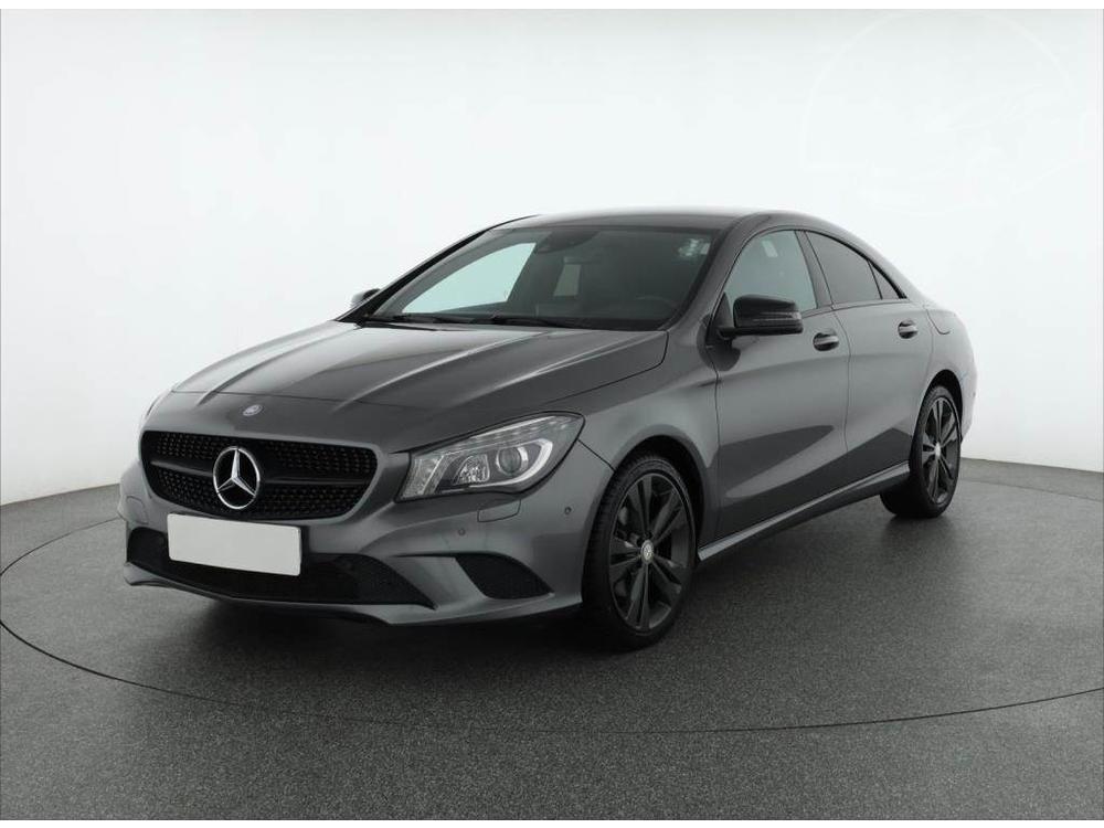 Mercedes-Benz CLA 220 CDI, Automat, Ke, Navi