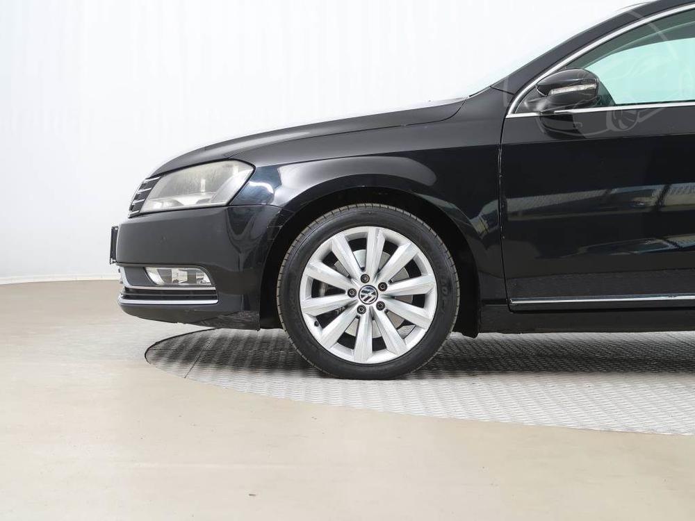 Volkswagen Passat 1.6 TDI, Automat, Navi