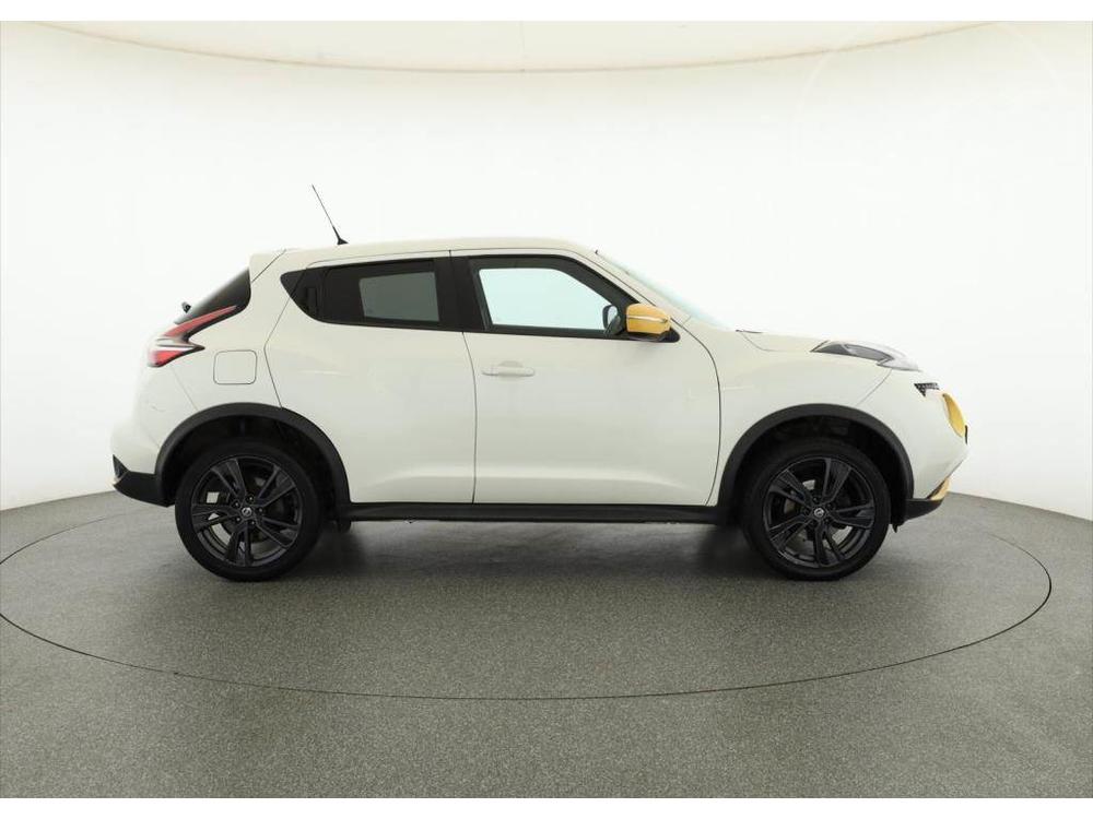 Nissan Juke 1.6 i, Automat, R,2.maj