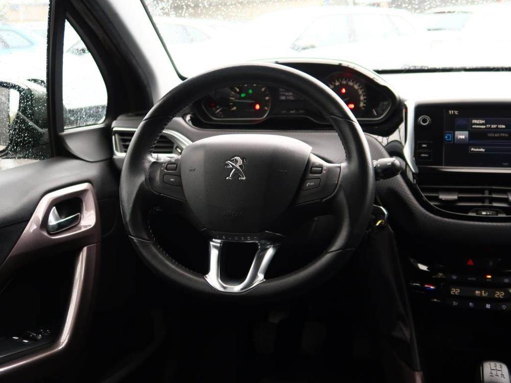 Peugeot 2008 1.2 PureTech, R,1.maj