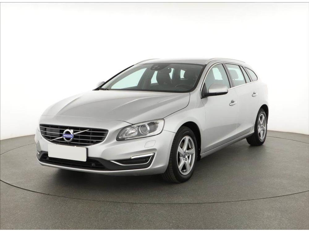 Volvo V60 D4 2.0, NOV CENA, Automat