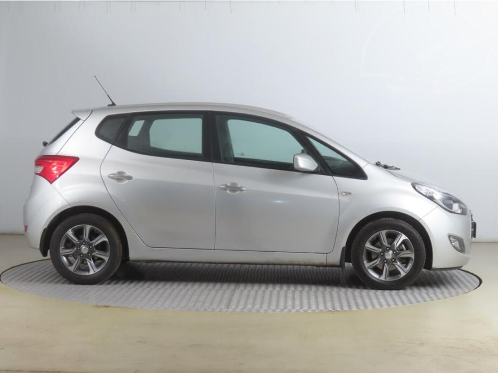 Hyundai iX20 1.6 CVVT, NOV CENA, R,1.maj