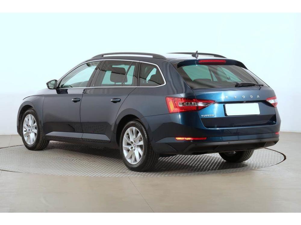 koda Superb 1.6 TDI, Automat, Navi