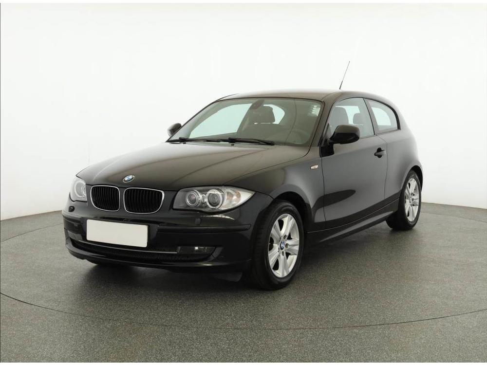 Prodm BMW 118 118i, NOV CENA, Serv.kniha