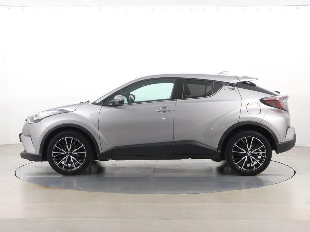 Toyota C-HR 1.2 Turbo, Automat, Ke, Navi