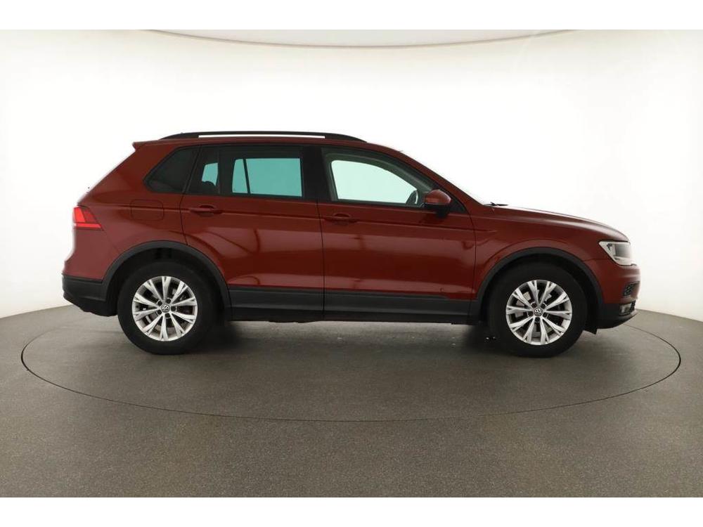 Volkswagen Tiguan 2.0 TDI, NOV CENA, R,1.maj