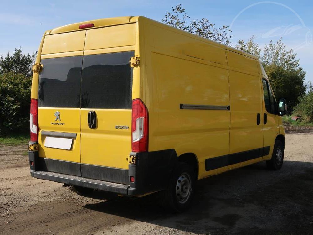 Peugeot Boxer 2.0 BlueHDi, L3H2, Furgon