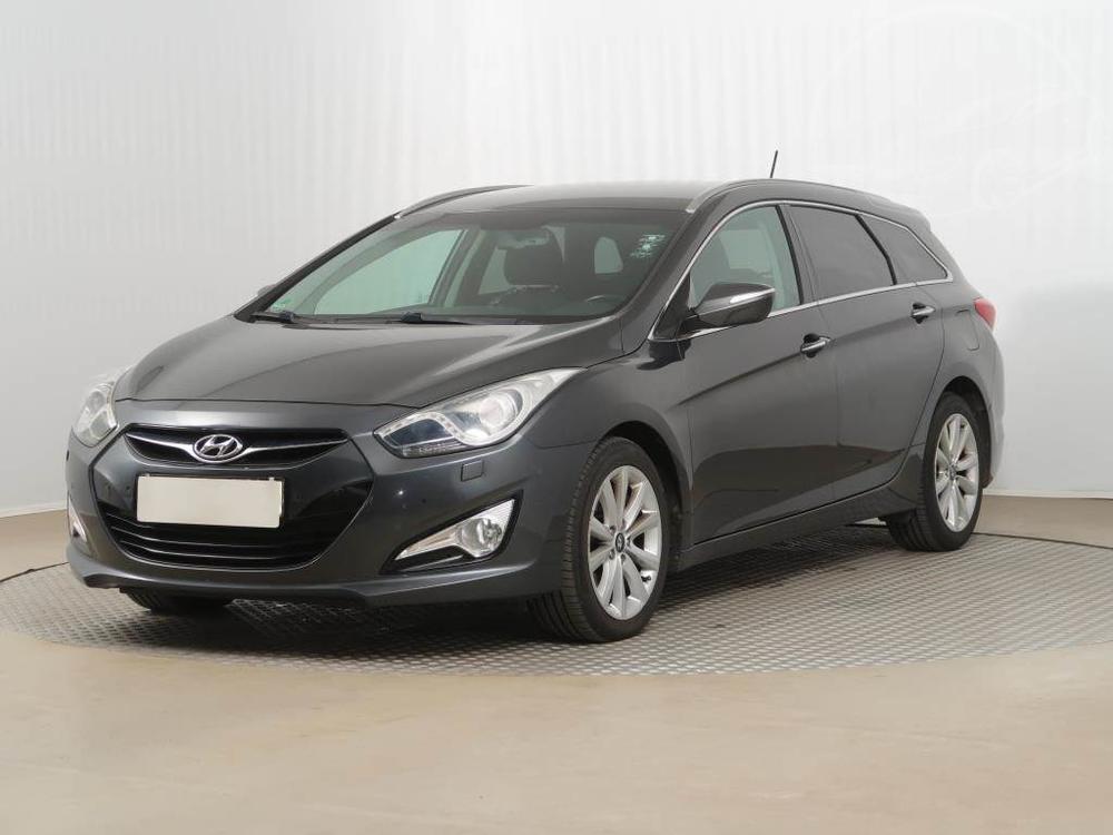 Prodm Hyundai i40 1.7 CRDi, NOV CENA, Navi