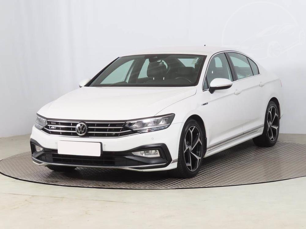 Volkswagen Passat 2.0 TDI, R-Line, Automat