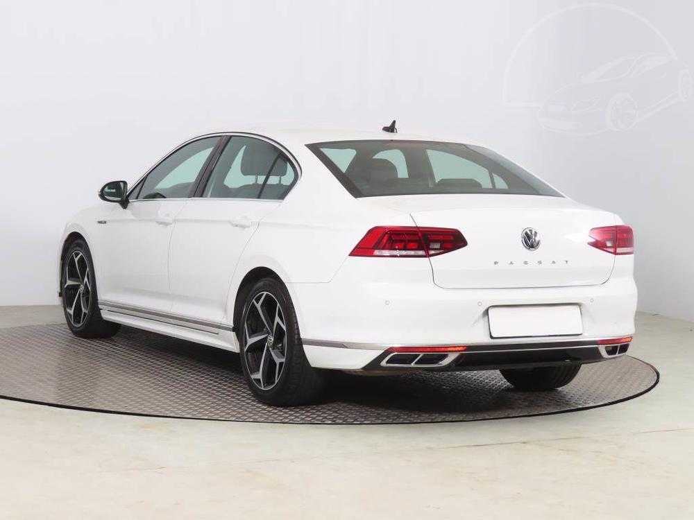 Volkswagen Passat 2.0 TDI, R-Line, Automat